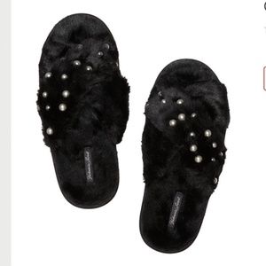 Victoria’s Secret Faux Fur Slides